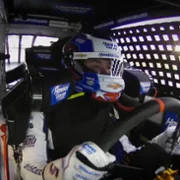 Kyle Larson vs The Double - galeria zdjęć - filmweb