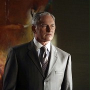 Victor Garber w Eli Stone