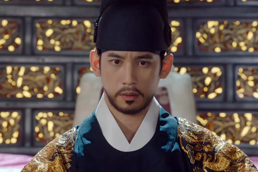 Sin-ib-sa-gwan Gu-hae-ryeong - galeria zdjęć - filmweb