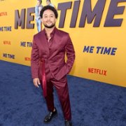 Me Time - galeria zdjęć - filmweb