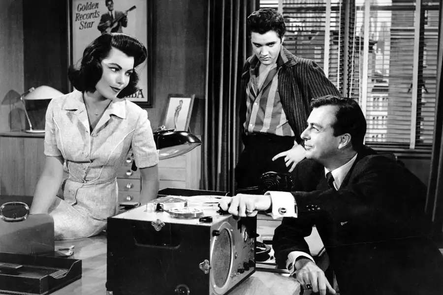 Więzienny rock - galeria zdjęć - filmweb