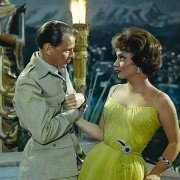 Tak niewielu - galeria zdjęć - filmweb