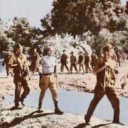 Tak niewielu - galeria zdjęć - filmweb