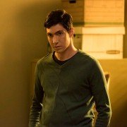 Freakish - galeria zdjęć - filmweb