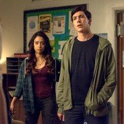 Freakish - galeria zdjęć - filmweb