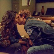 Freakish - galeria zdjęć - filmweb