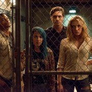 Freakish - galeria zdjęć - filmweb
