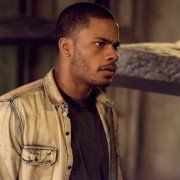 Freakish - galeria zdjęć - filmweb