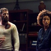 Freakish - galeria zdjęć - filmweb