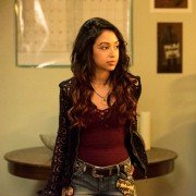 Freakish - galeria zdjęć - filmweb