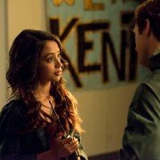 Freakish - galeria zdjęć - filmweb