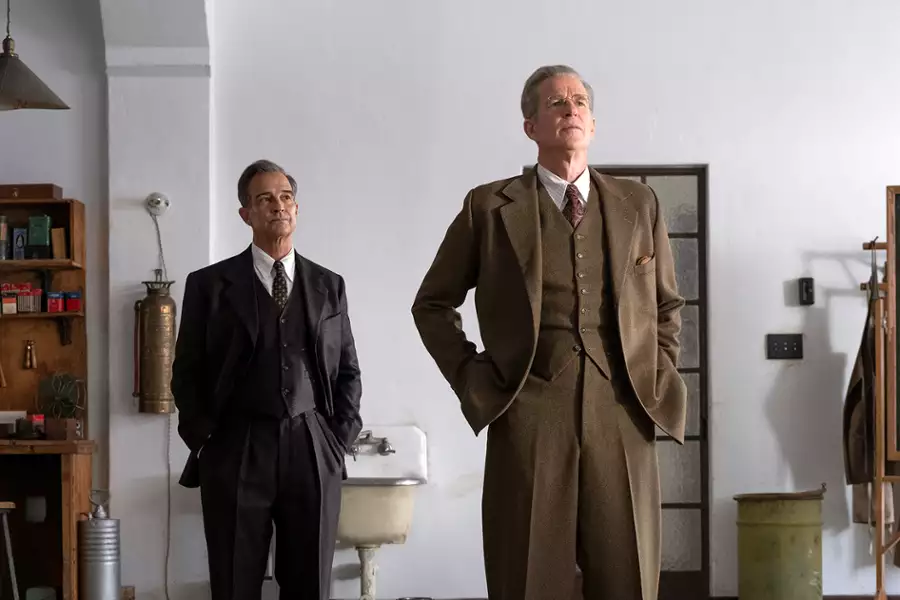Oppenheimer - galeria zdjęć - filmweb