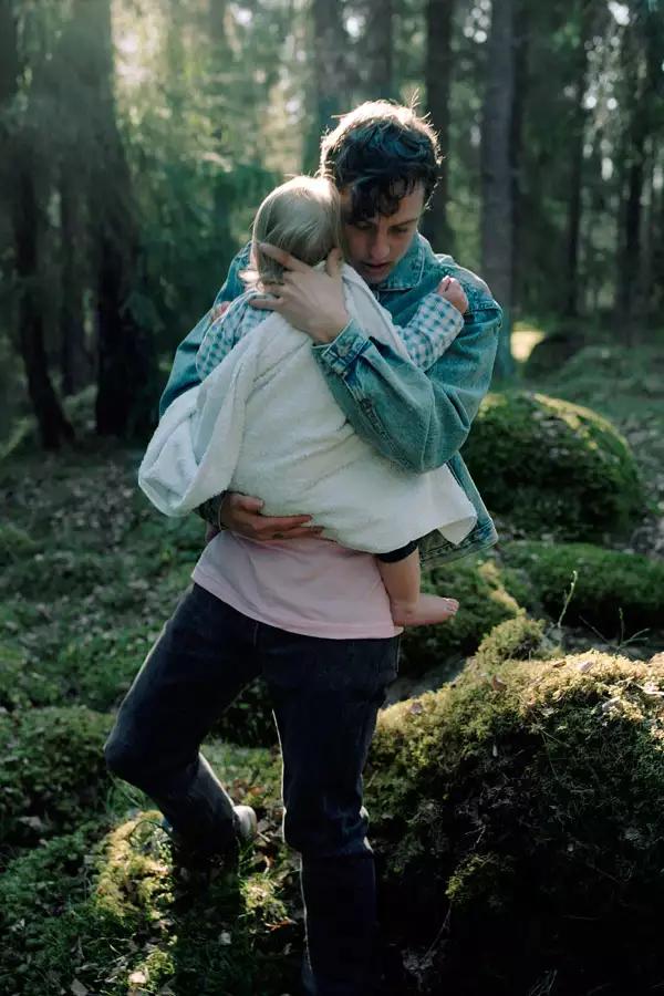 Burrowing - galeria zdjęć - filmweb