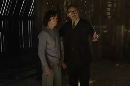 W tłumie - galeria zdjęć - filmweb