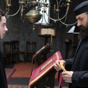 Za wzgórzami - galeria zdjęć - filmweb