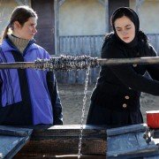 Za wzgórzami - galeria zdjęć - filmweb