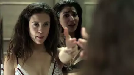 Dom z papieru - galeria zdjęć - filmweb