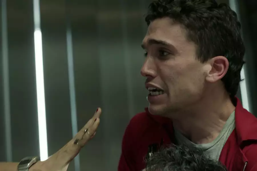 Dom z papieru - galeria zdjęć - filmweb