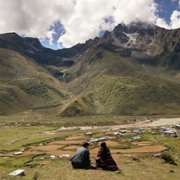Lunana: A Yak in the Classroom - galeria zdjęć - filmweb