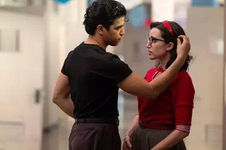 Grease: Rise of the Pink Ladies - galeria zdjęć - filmweb