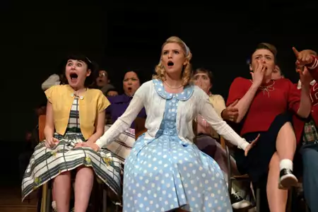 Grease: Rise of the Pink Ladies - galeria zdjęć - filmweb