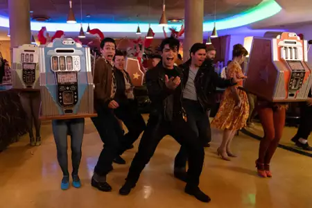 Grease: Rise of the Pink Ladies - galeria zdjęć - filmweb