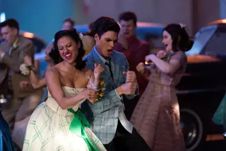 Grease: Rise of the Pink Ladies - galeria zdjęć - filmweb