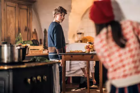 Rodzina Świątecznych i magiczny hotel - galeria zdjęć - filmweb
