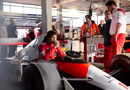Senna - galeria zdjęć - filmweb