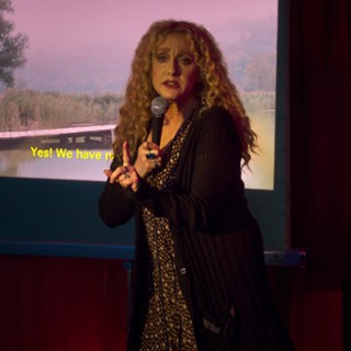Lillian Kaushtupper / Fiona