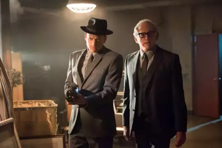 Legends of Tomorrow - galeria zdjęć - filmweb