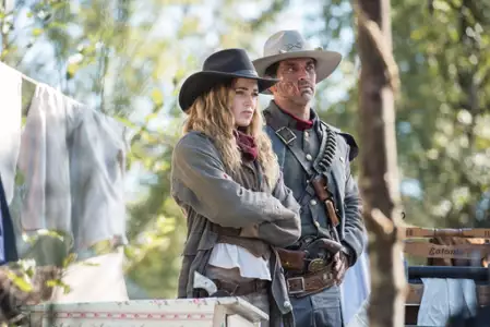 Legends of Tomorrow - galeria zdjęć - filmweb