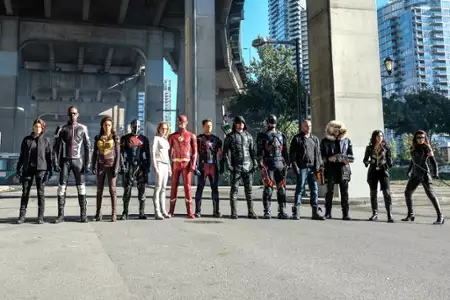 Legends of Tomorrow - galeria zdjęć - filmweb