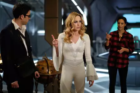 Legends of Tomorrow - galeria zdjęć - filmweb