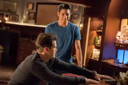 Legends of Tomorrow - galeria zdjęć - filmweb