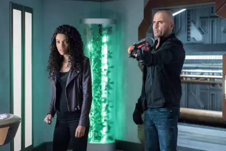 Legends of Tomorrow - galeria zdjęć - filmweb