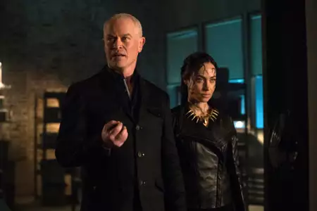 Legends of Tomorrow - galeria zdjęć - filmweb