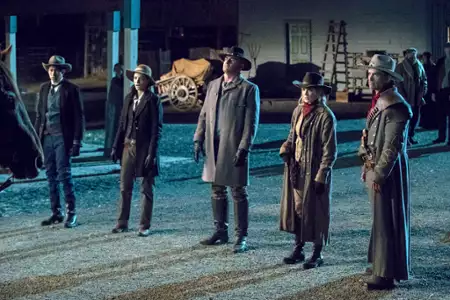 Legends of Tomorrow - galeria zdjęć - filmweb