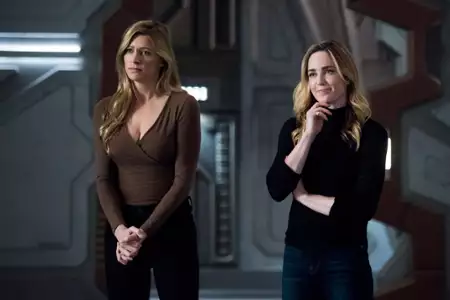 Legends of Tomorrow - galeria zdjęć - filmweb