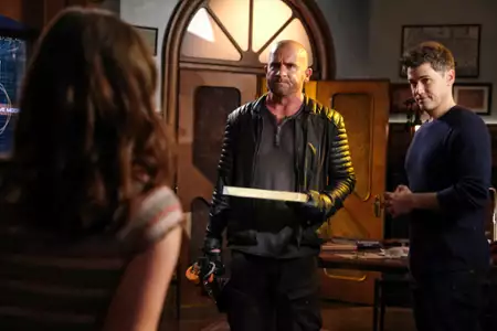 Legends of Tomorrow - galeria zdjęć - filmweb