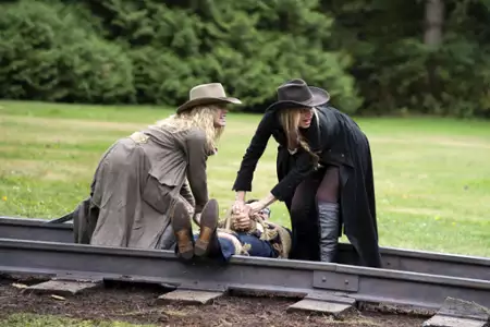 Legends of Tomorrow - galeria zdjęć - filmweb