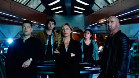 Legends of Tomorrow - galeria zdjęć - filmweb