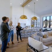 Dream Home Makeover - galeria zdjęć - filmweb