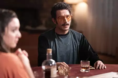 Życie i filmy Erşana Kuneriego - galeria zdjęć - filmweb