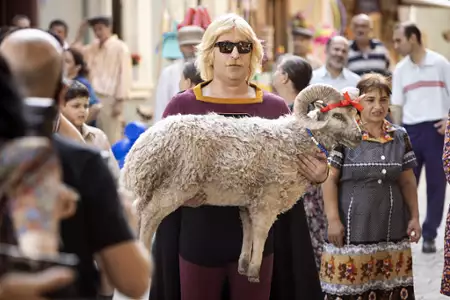 Życie i filmy Erşana Kuneriego - galeria zdjęć - filmweb