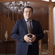 Erşan Kuneri - galeria zdjęć - filmweb