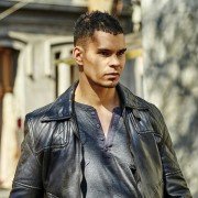 Hunters - galeria zdjęć - filmweb