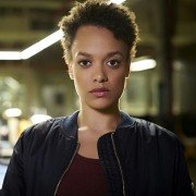 Hunters - galeria zdjęć - filmweb