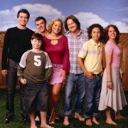 Grounded for Life - galeria zdjęć - filmweb