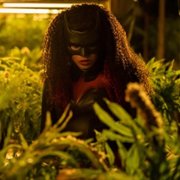 Batwoman - galeria zdjęć - filmweb